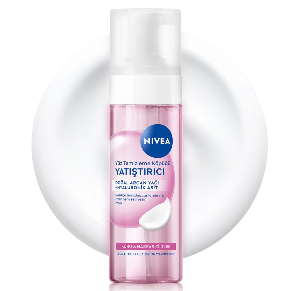 NIVEA Yatıştırıcı Yüz Temizleme Köpüğü 150 Ml, Kuru ve Hassas Cilt