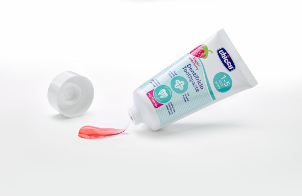 Chicco Diş Macunu 12M+ Çilekli 50 Ml