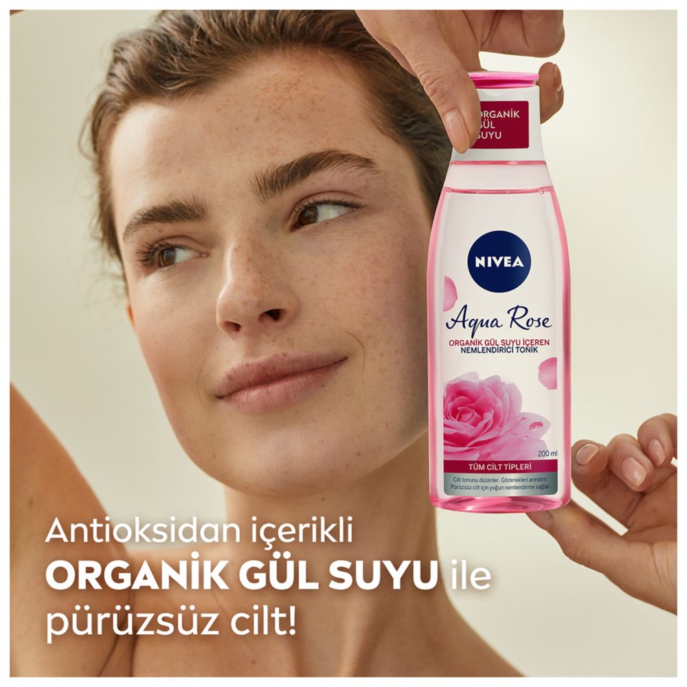 NIVEA Aqua Rose Organik Gül Suyu İçeren Nemlendirici Tonik 200 Ml