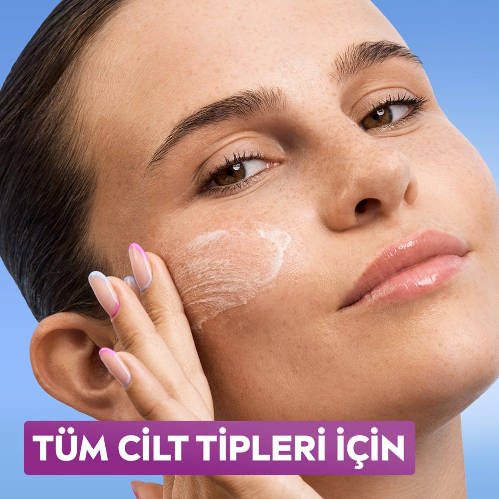Nivea Skin Glow Anında Aydınlatıcı Yüz Temizleme Jeli 150 Ml